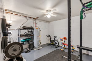  Photo 40