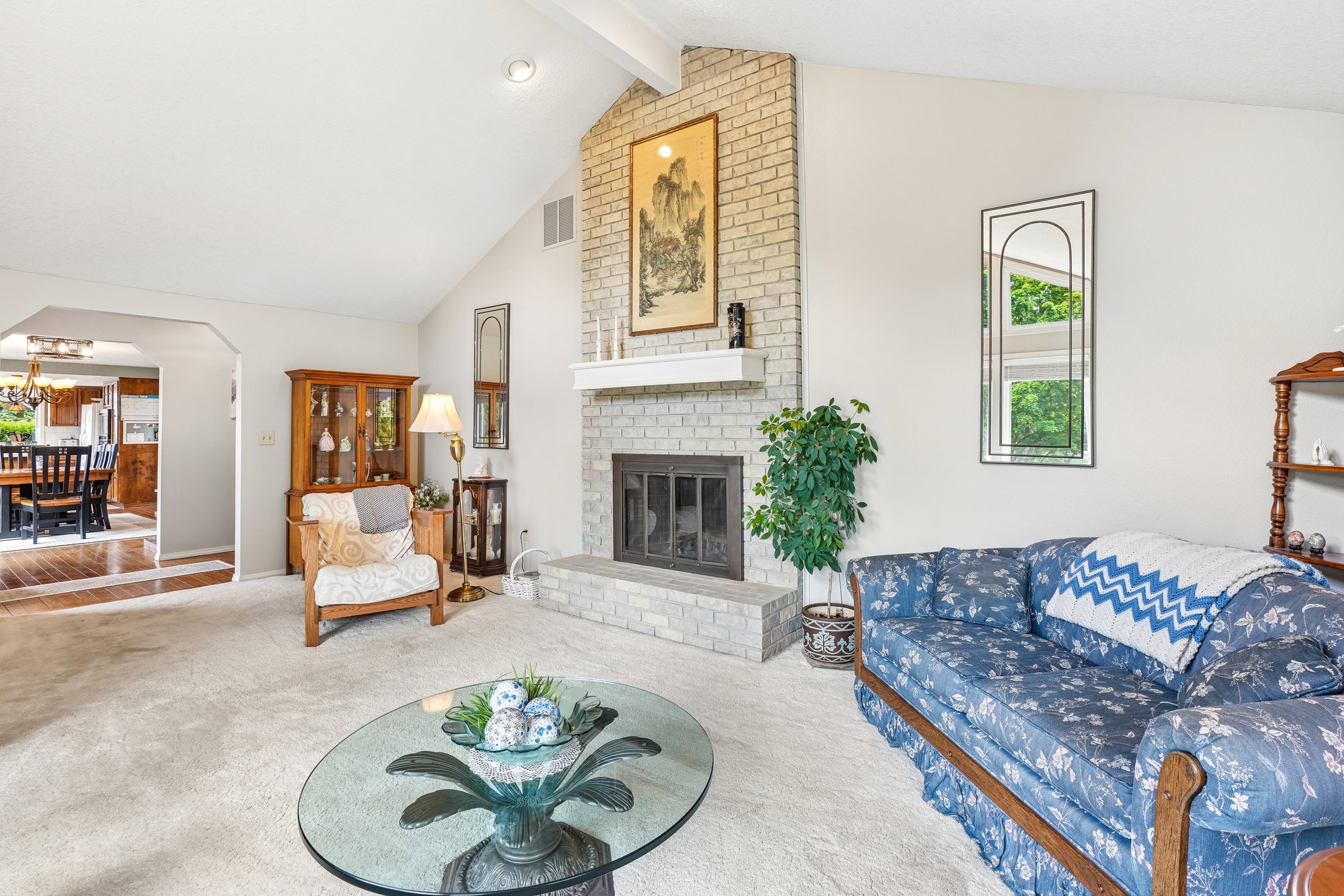 Riverview Dr-S0905-014.jpg
