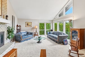 Riverview Dr-S0905-013.jpg