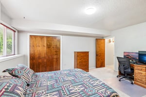Riverview Dr-S0905-062.jpg