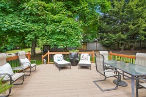 Riverview Dr-S0905-085.jpg