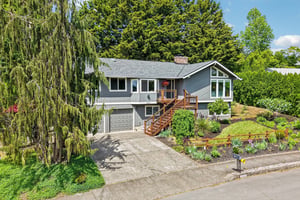 Riverview Dr-S0905-088.jpg