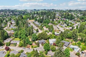 Riverview Dr-S0905-095.jpg