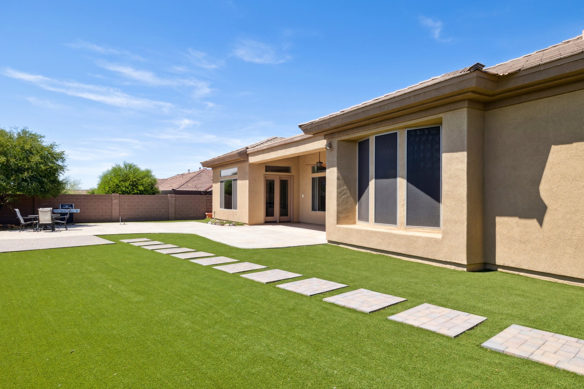 42043 N Bradon Ct - 009.jpg