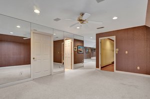 Photo 49