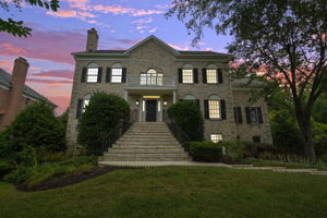  Photo 0