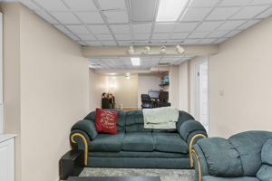 4207 12ave-QuikSell-35