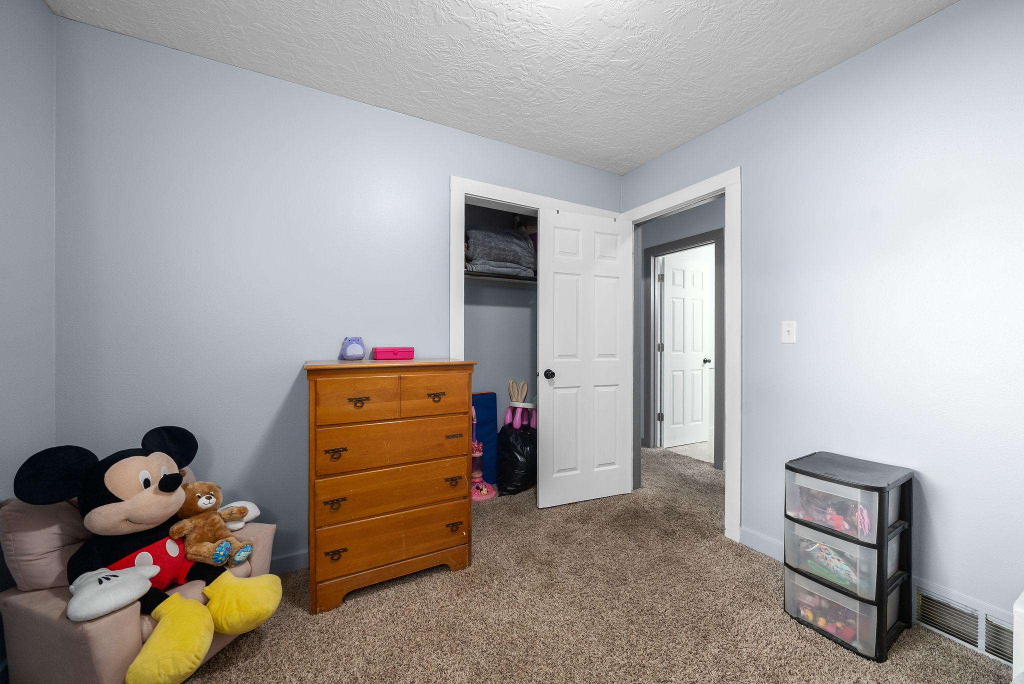  Photo 46