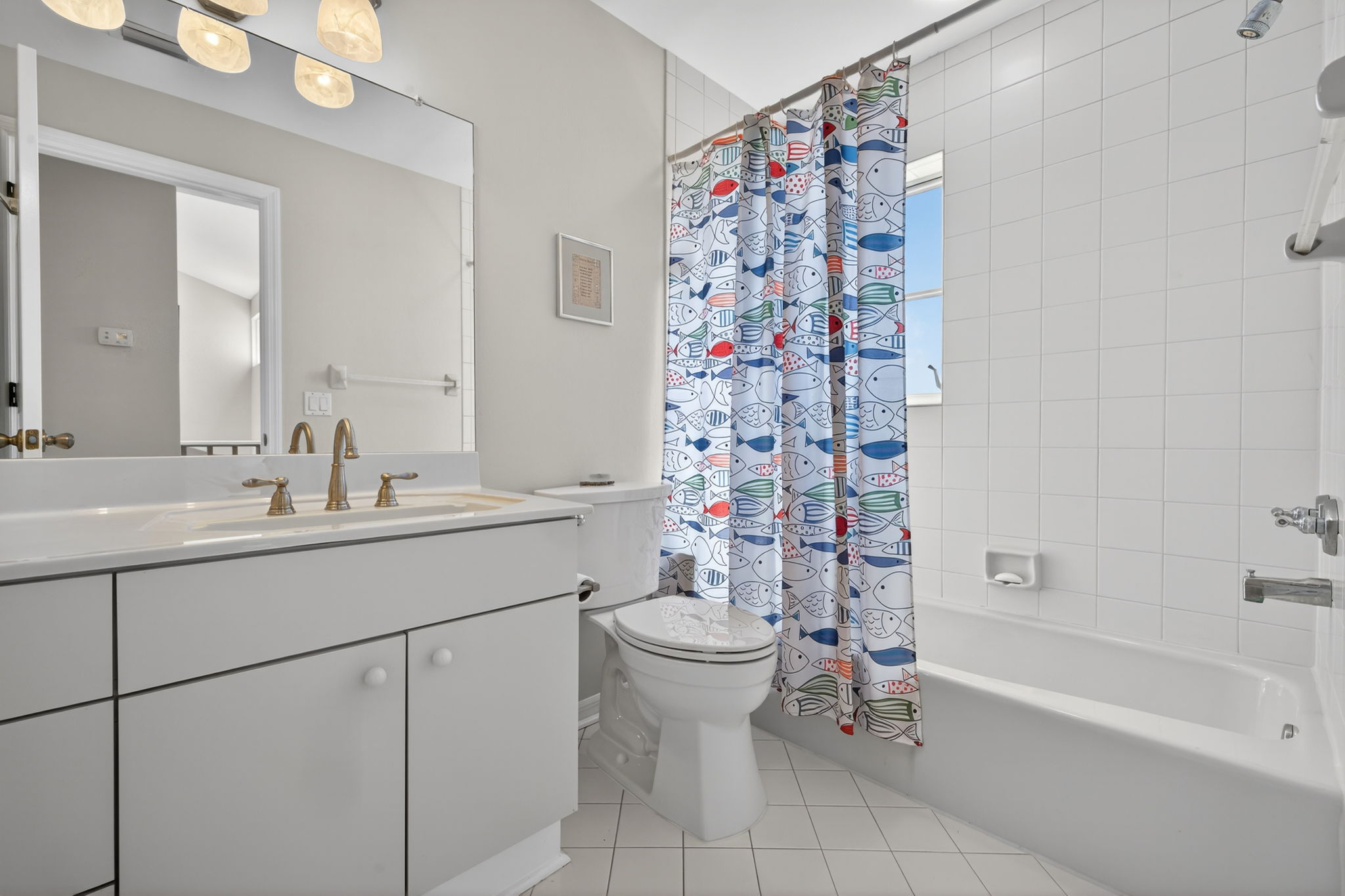 Guest Bathroom 1 of 2