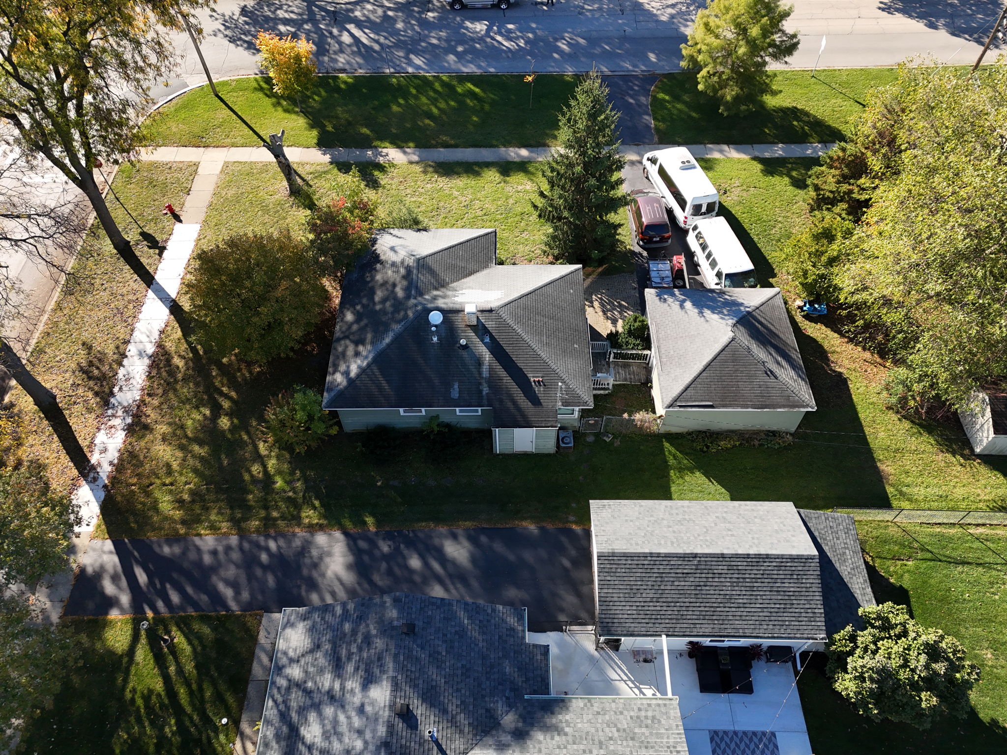 DJI_20251024101448_0930_D