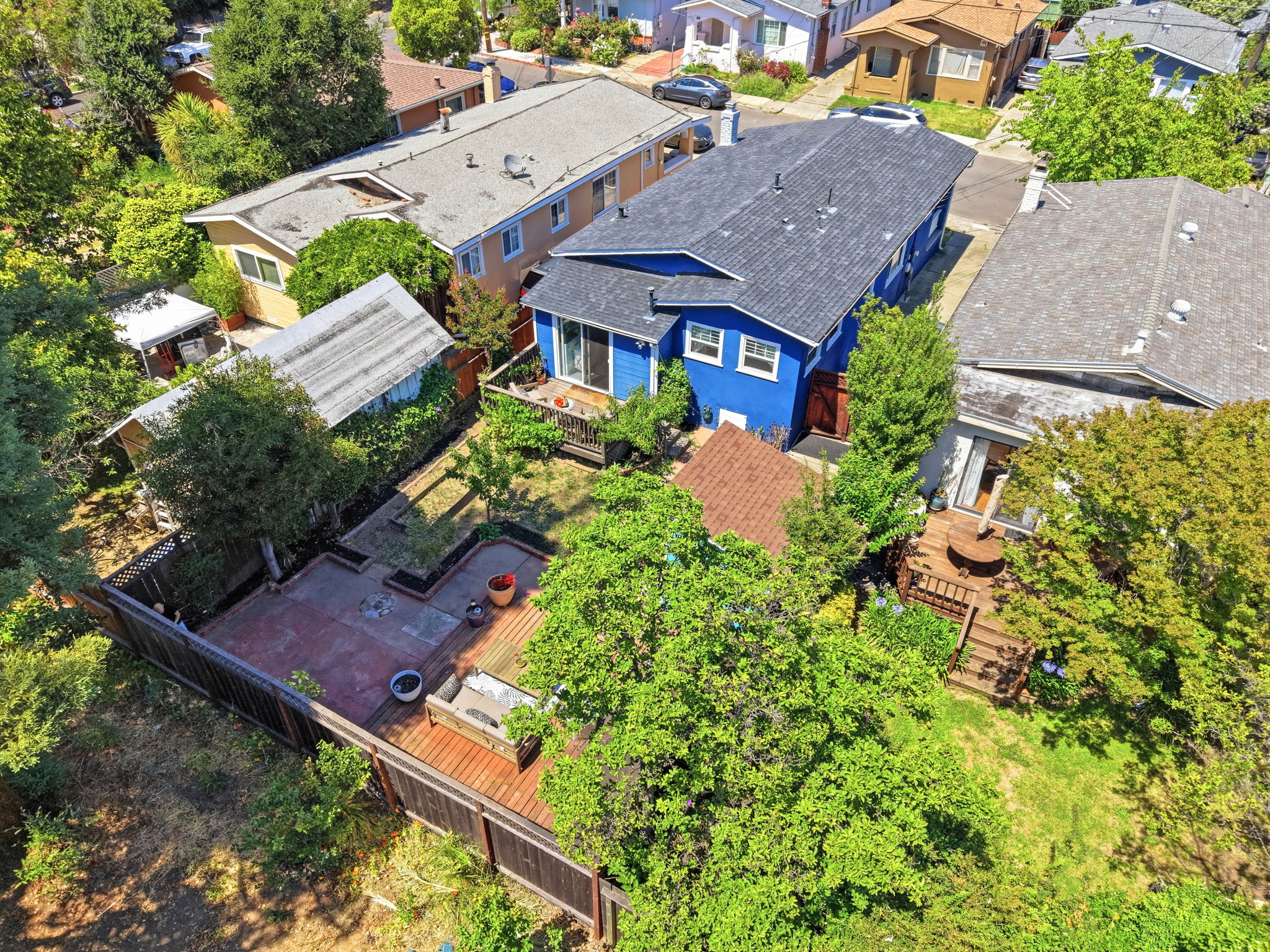 014_F8_AERIAL_4209 Suter St
