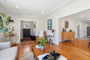 010_F8_4209 Suter St
