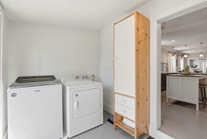 029_F8_4209 Suter St