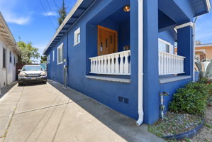038_F8_4209 Suter St