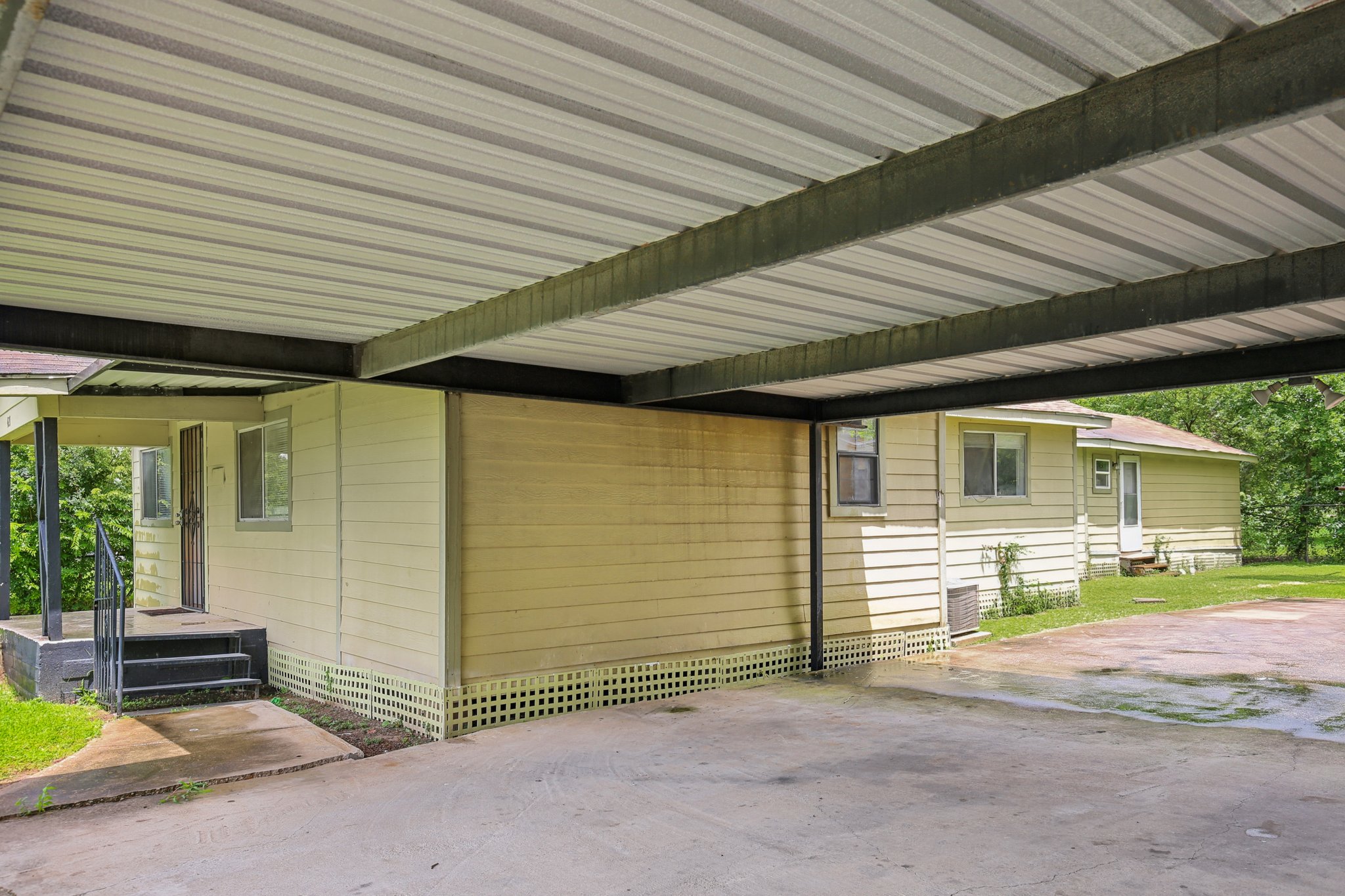 Clearwater St-S0107-008.jpg