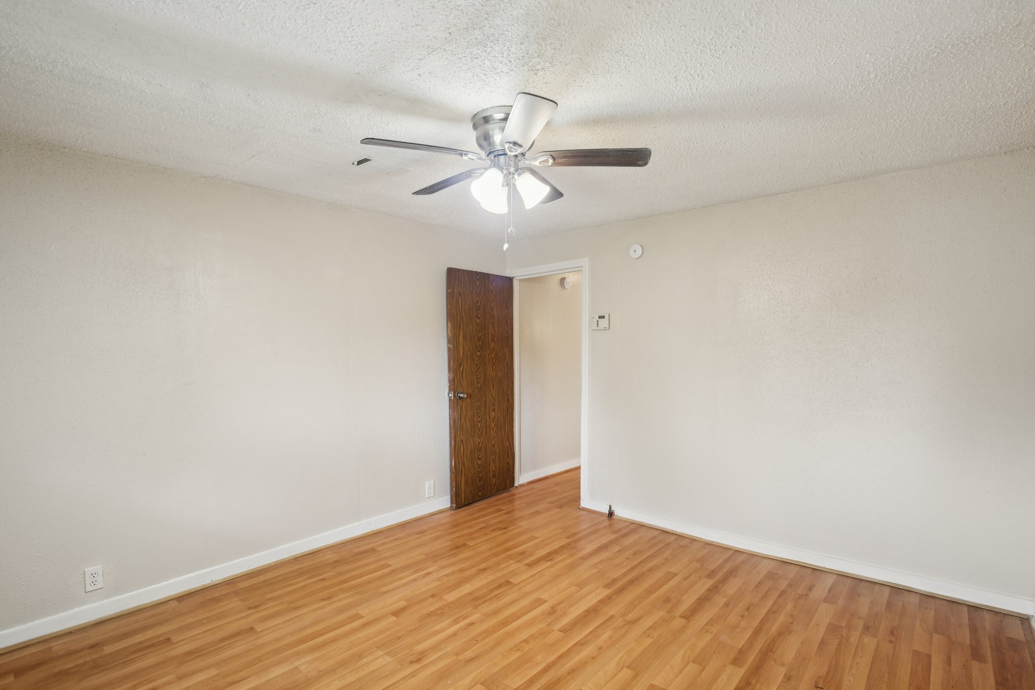 Clearwater St-S0107-022.jpg