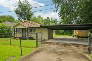 Clearwater St-S0107-003.jpg