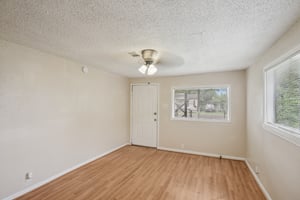 Clearwater St-S0107-009.jpg