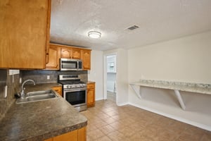 Clearwater St-S0107-014.jpg