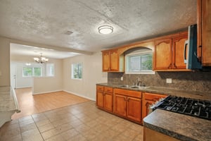 Clearwater St-S0107-015.jpg