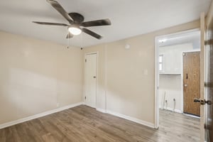 Clearwater St-S0107-030.jpg