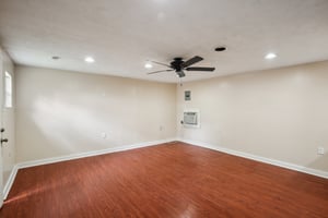 Clearwater St-S0107-032.jpg