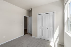  Photo 36