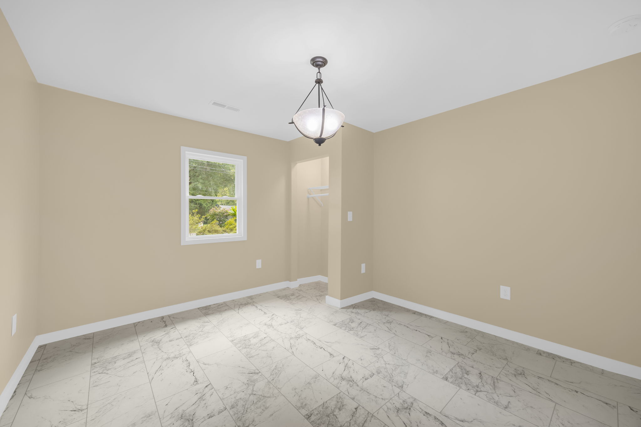 421 E Birch Sr-19