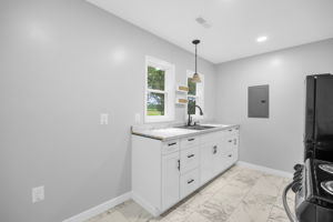 421 E Birch Sr-12