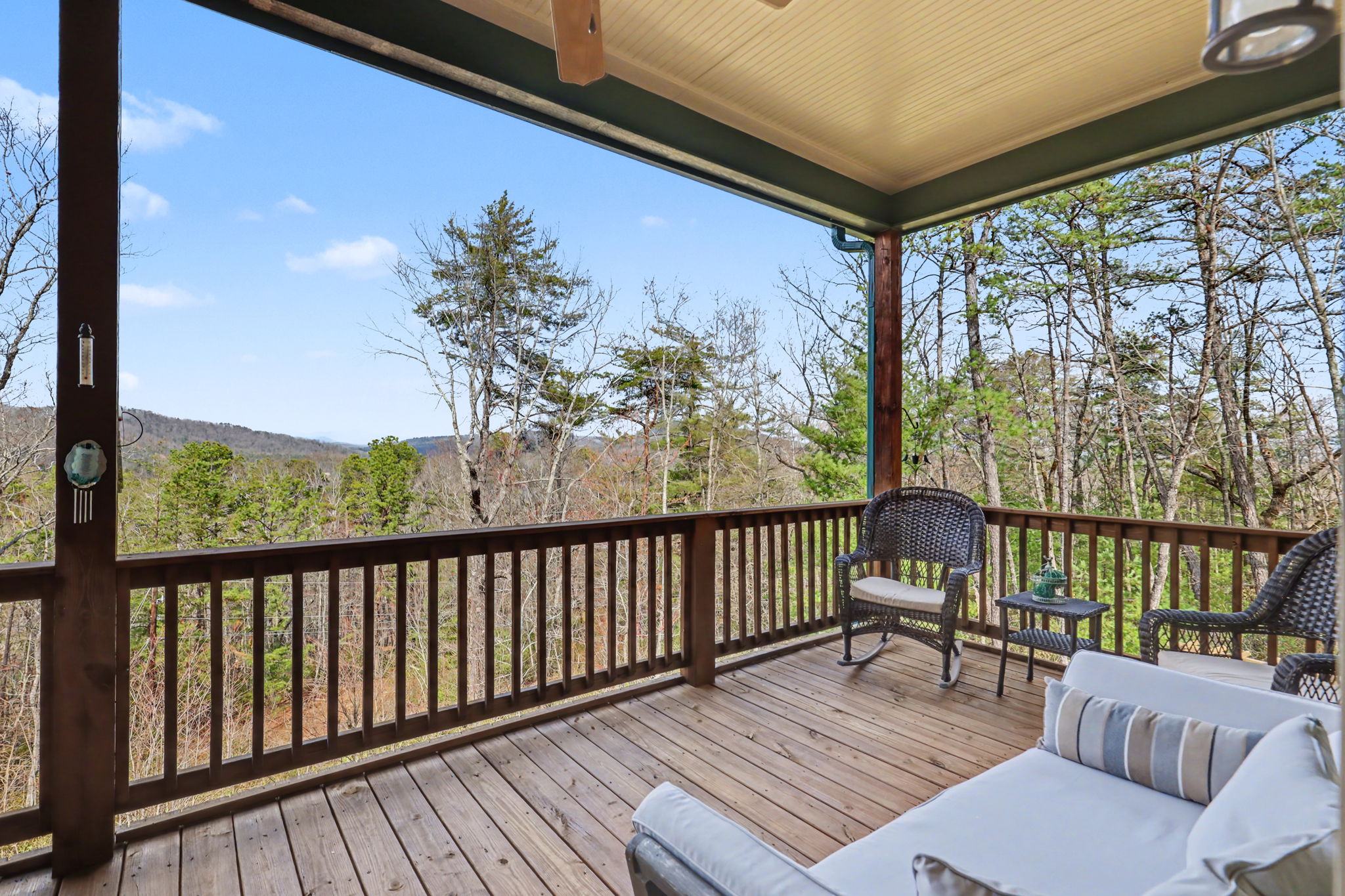 421 Hickory Nut Mountain Rd, Tallulah Falls, GA 30573, USA Photo 35