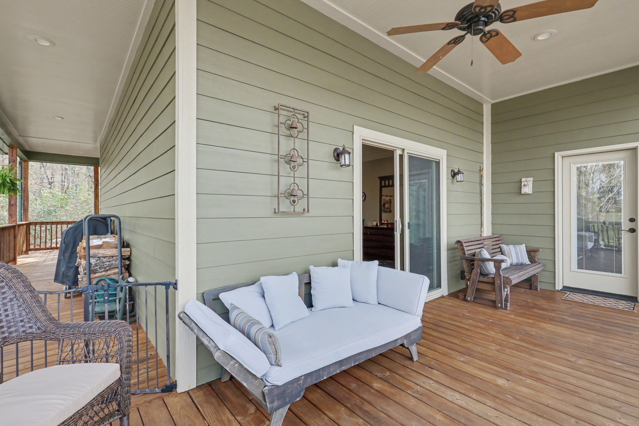 421 Hickory Nut Mountain Rd, Tallulah Falls, GA 30573, USA Photo 37