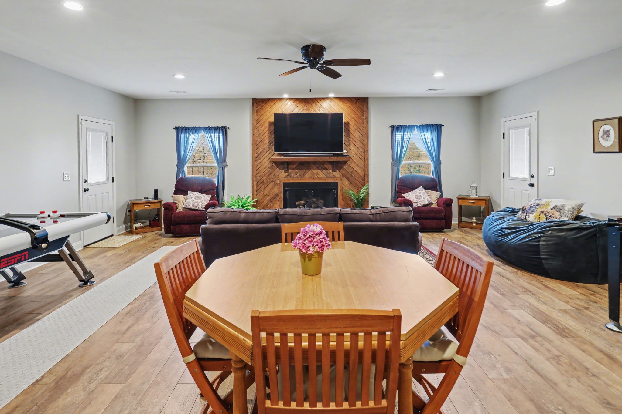 421 Hickory Nut Mountain Rd, Tallulah Falls, GA 30573, USA Photo 59