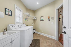 421 Hickory Nut Mountain Rd, Tallulah Falls, GA 30573, USA Photo 25