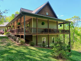 421 Hickory Nut Mountain Rd, Tallulah Falls, GA 30573, USA Photo 102