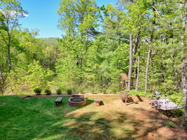 421 Hickory Nut Mountain Rd, Tallulah Falls, GA 30573, USA Photo 103