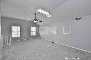 421 Mayborne Ln, Geneva, IL 60134, US Photo 10