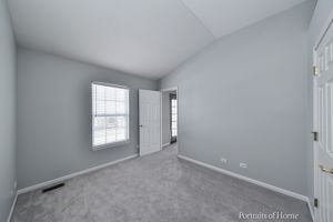  421 Mayborne Ln, Geneva, IL 60134, US Photo 12