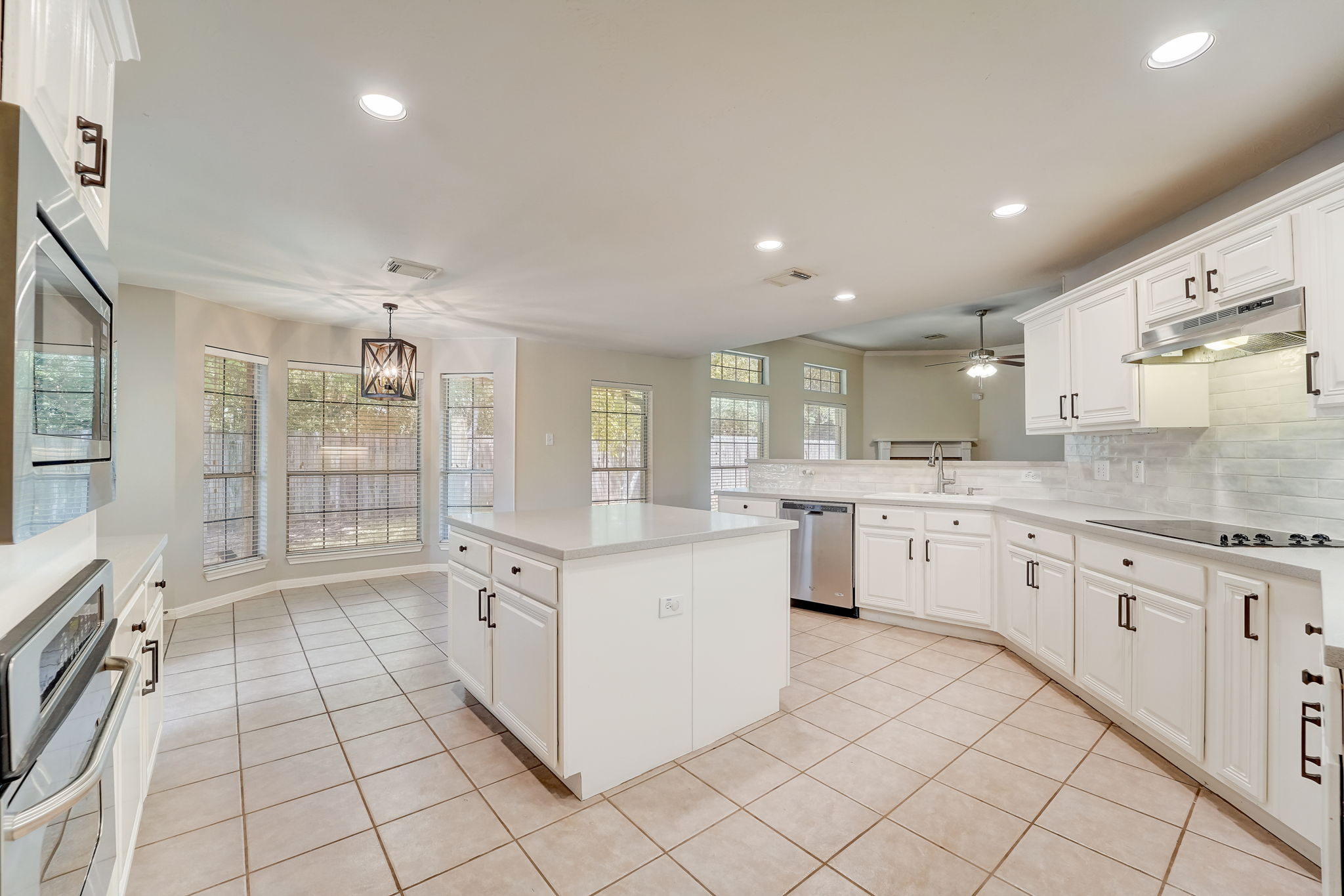 Meadows Forest Dr-020