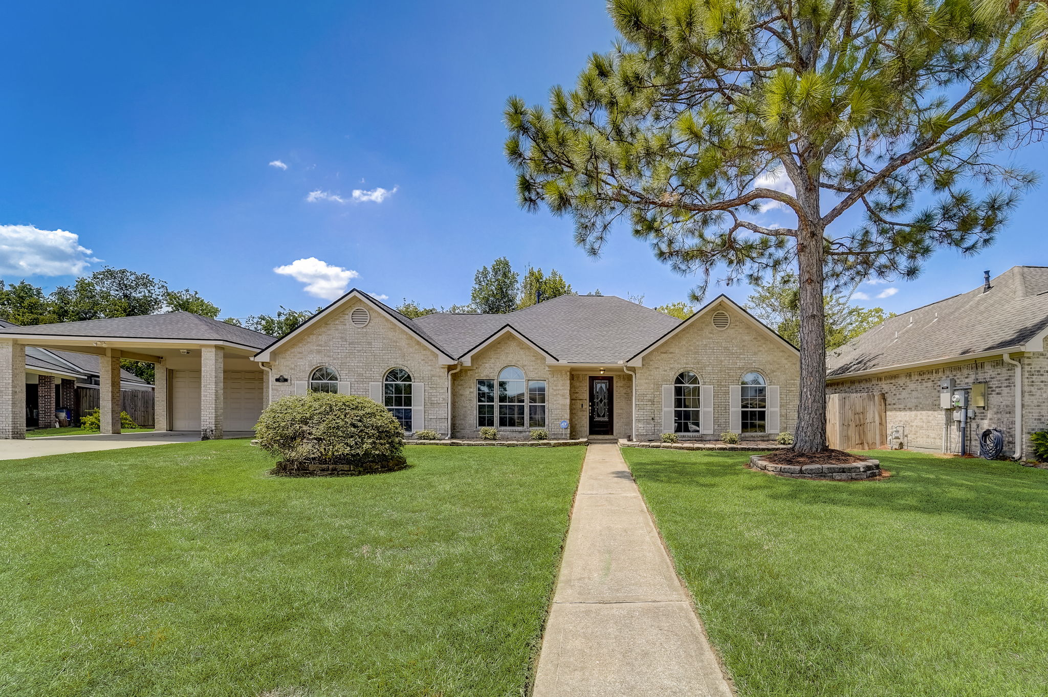 Meadows Forest Dr-006