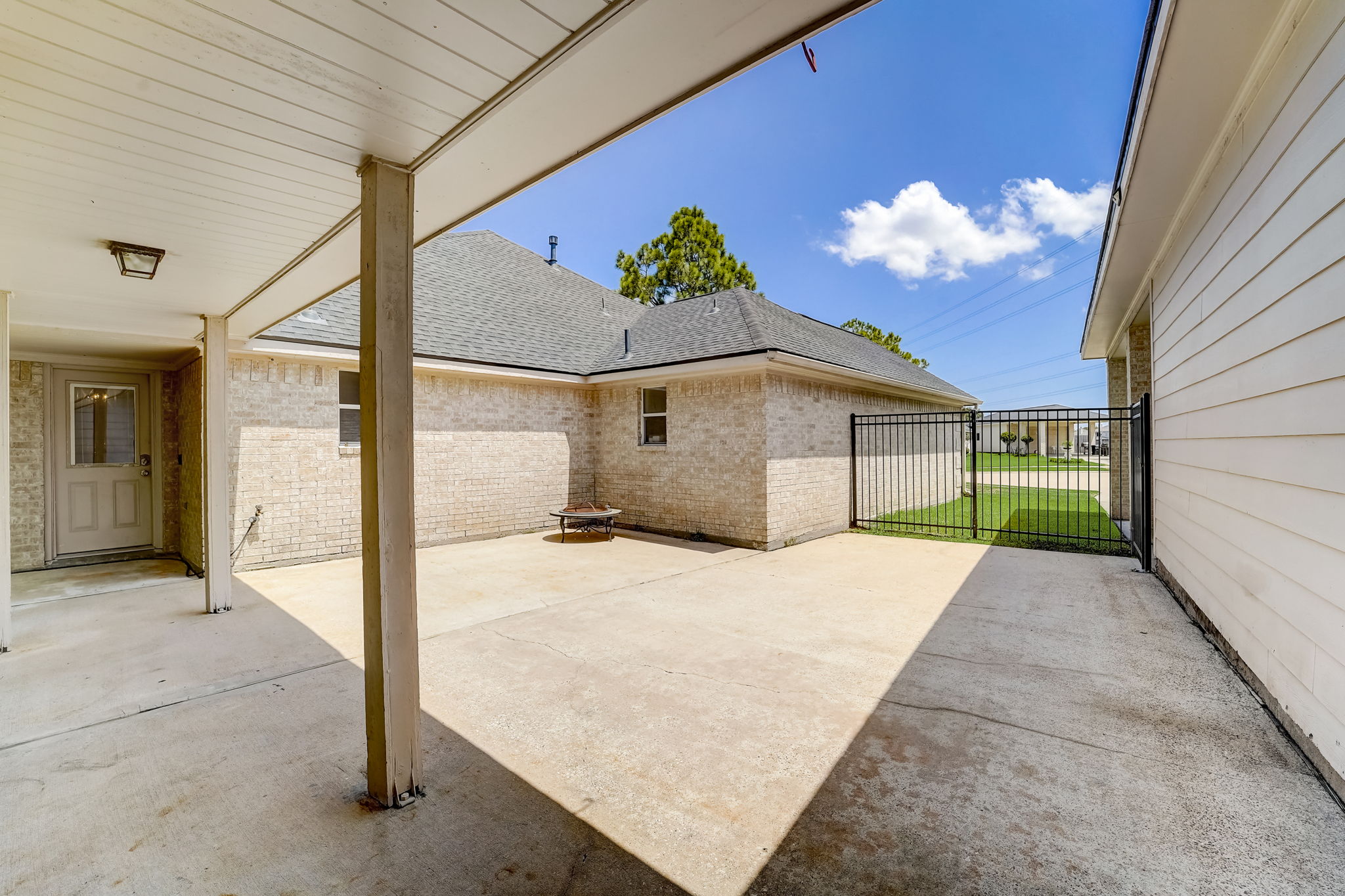 Meadows Forest Dr-047