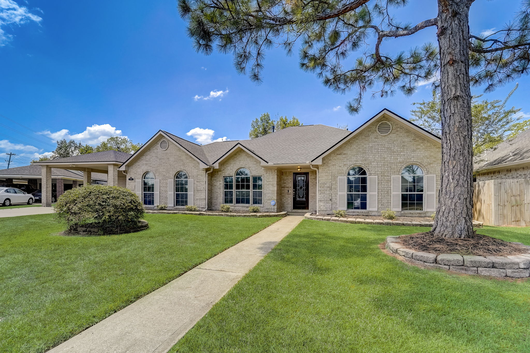 Meadows Forest Dr-008