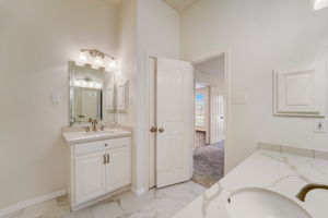 Meadows Forest Dr-028
