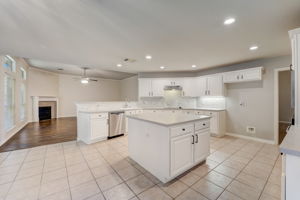 Meadows Forest Dr-019