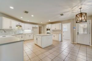 Meadows Forest Dr-018