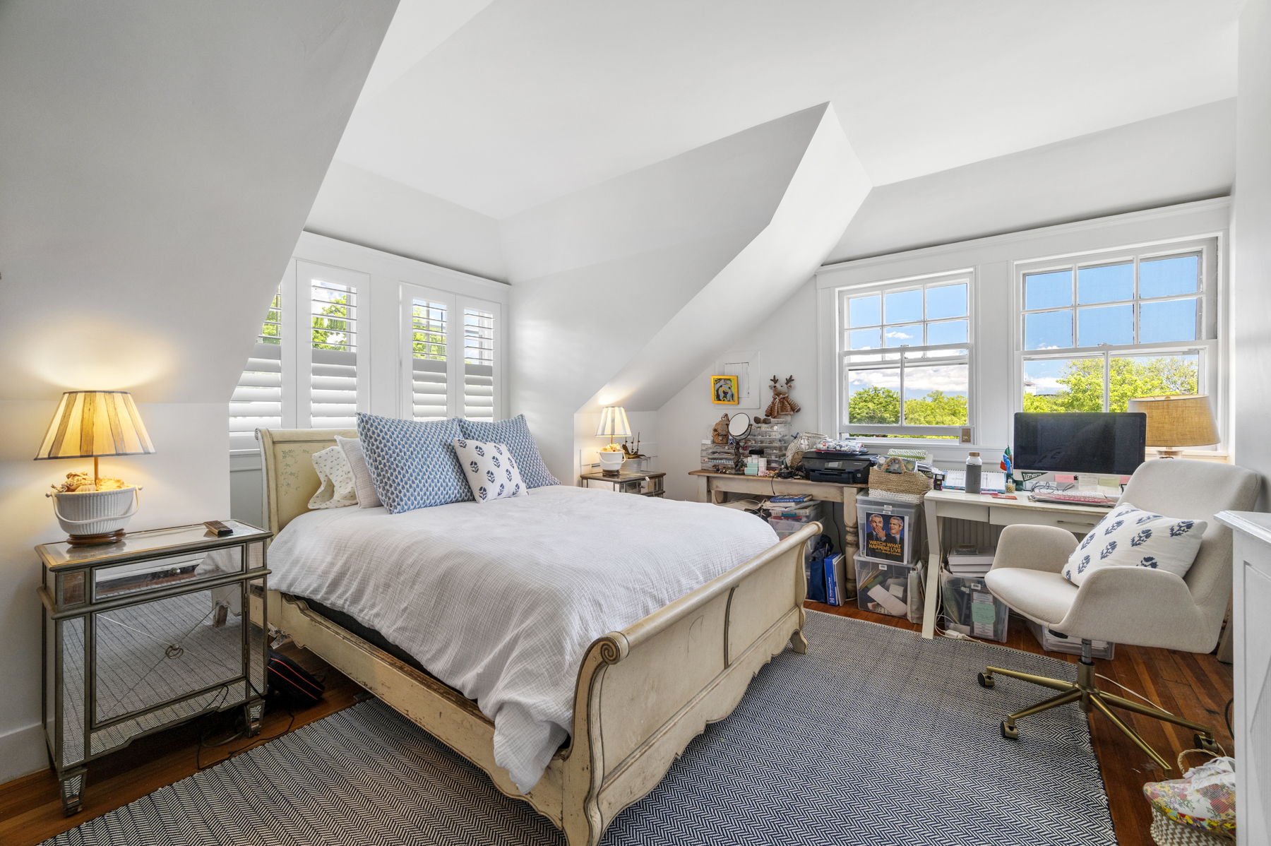 Carriage House Main Bedroom