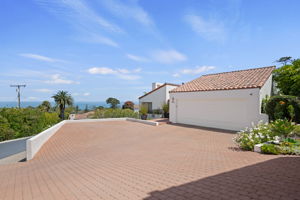 01 - Driveway