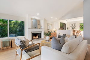 07 - Living Room