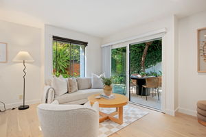 11 - Family Room