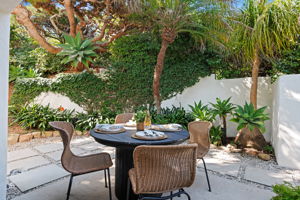 14 - Side Patio