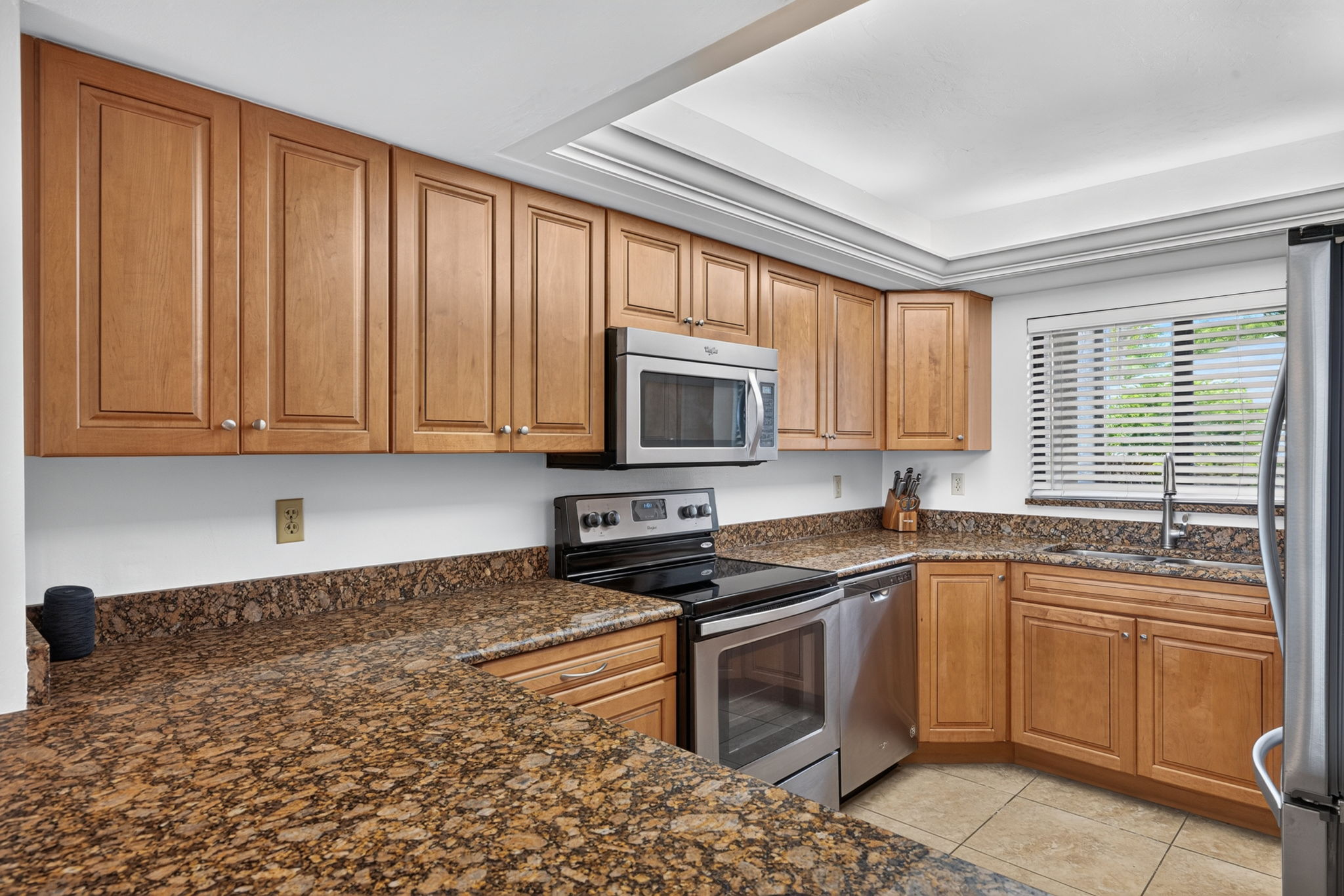 Kitchen 1 of 6
